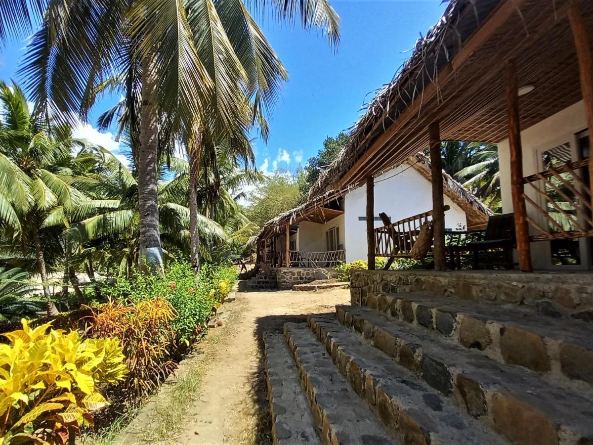 Moheli Laka Lodge Nioumachoua Kültér fotó